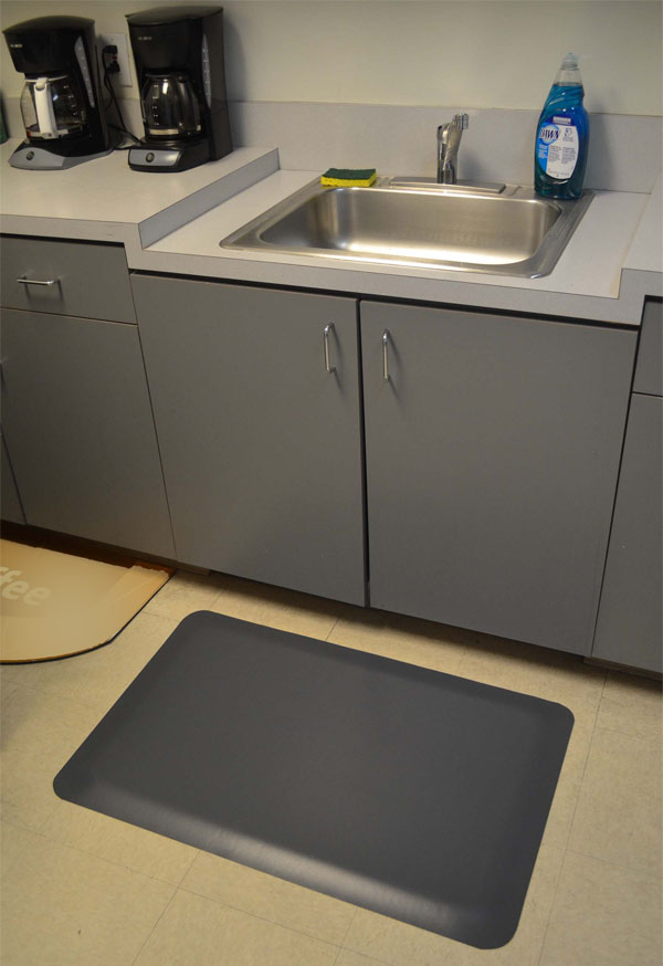 Smooth Top AntiFatigue Mats are Smooth AntiFatigue Mats by American